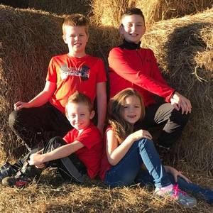 Meet your Posher, Dylan